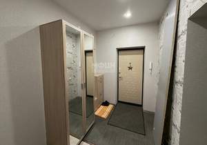 3-к квартира, вторичка, 82м2, 1/3 этаж