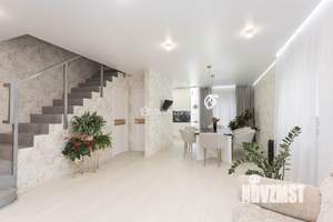 4-к квартира, вторичка, 109м2, 1/3 этаж