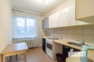 2-к квартира, вторичка, 50м2, 1/5 этаж