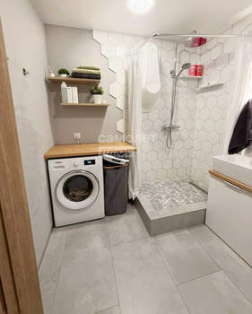 2-к квартира, вторичка, 50м2, 5/5 этаж