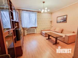 2-к квартира, вторичка, 58м2, 4/4 этаж