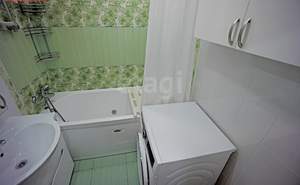 3-к квартира, вторичка, 68м2, 8/10 этаж