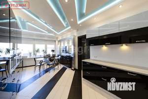4-к квартира, вторичка, 136м2, 2/19 этаж
