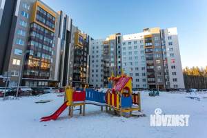 2-к квартира, вторичка, 62м2, 1/9 этаж