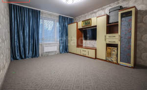 3-к квартира, вторичка, 64м2, 1/2 этаж