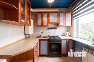 4-к квартира, вторичка, 59м2, 5/5 этаж