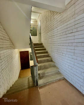 2-к квартира, вторичка, 50м2, 3/5 этаж