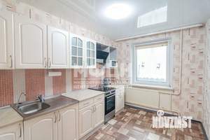 3-к квартира, вторичка, 65м2, 1/9 этаж
