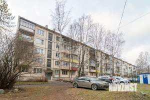 2-к квартира, вторичка, 43м2, 1/5 этаж