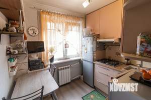 2-к квартира, вторичка, 44м2, 1/5 этаж