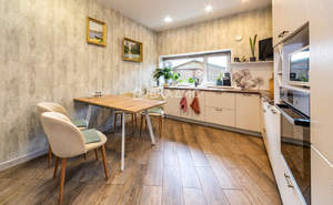 4-к квартира, вторичка, 121м2, 1/3 этаж