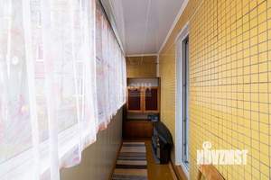 3-к квартира, вторичка, 71м2, 1/9 этаж