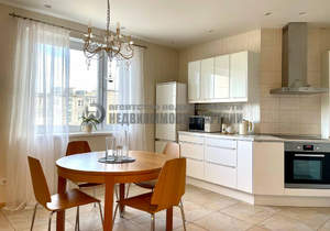 4-к квартира, вторичка, 112м2, 4/4 этаж