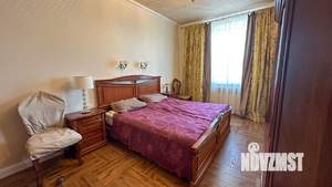 4-к квартира, вторичка, 100м2, 5/5 этаж