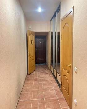 4-к квартира, вторичка, 116м2, 1/2 этаж