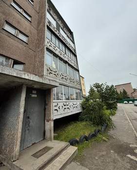 4-к квартира, вторичка, 75м2, 3/5 этаж