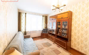 2-к квартира, вторичка, 41м2, 1/4 этаж