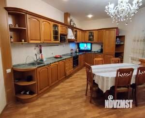 4-к квартира, вторичка, 171м2, 6/7 этаж