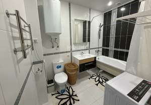 3-к квартира, вторичка, 82м2, 1/3 этаж