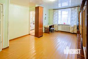 2-к квартира, вторичка, 46м2, 1/5 этаж