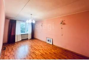 3-к квартира, вторичка, 60м2, 5/5 этаж