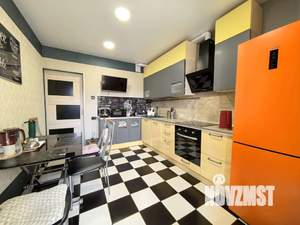 2-к квартира, вторичка, 63м2, 5/9 этаж