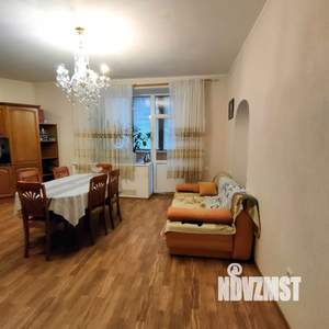 4-к квартира, вторичка, 171м2, 6/7 этаж