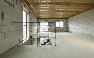 5-к квартира, вторичка, 177м2, 3/3 этаж