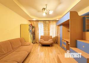 3-к квартира, вторичка, 53м2, 2/2 этаж