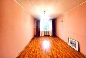 3-к квартира, вторичка, 60м2, 5/5 этаж