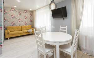 2-к квартира, вторичка, 53м2, 1/5 этаж