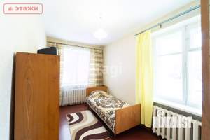 2-к квартира, вторичка, 41м2, 1/4 этаж