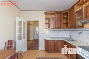 2-к квартира, вторичка, 65м2, 1/4 этаж