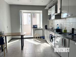 2-к квартира, вторичка, 63м2, 2/5 этаж