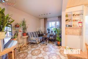 4-к квартира, вторичка, 128м2, 1/3 этаж