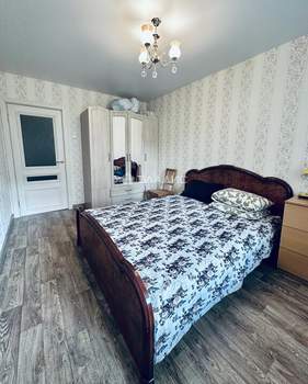 2-к квартира, вторичка, 53м2, 1/9 этаж