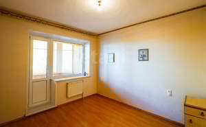 2-к квартира, вторичка, 65м2, 1/4 этаж