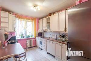 4-к квартира, вторичка, 70м2, 4/9 этаж