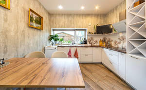 4-к квартира, вторичка, 121м2, 1/3 этаж