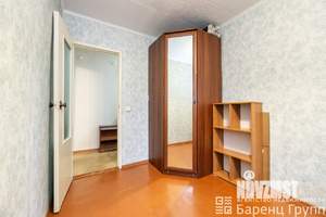 2-к квартира, вторичка, 42м2, 1/5 этаж
