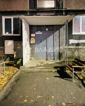 2-к квартира, вторичка, 48м2, 3/5 этаж