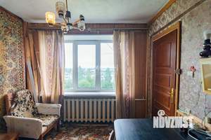 3-к квартира, вторичка, 49м2, 5/5 этаж