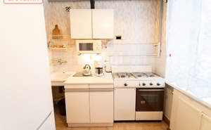 2-к квартира, вторичка, 41м2, 1/4 этаж