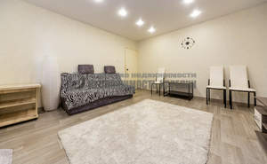 2-к квартира, вторичка, 49м2, 1/5 этаж