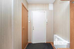 2-к квартира, вторичка, 54м2, 1/5 этаж