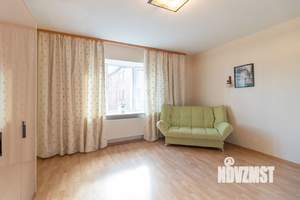 2-к квартира, вторичка, 63м2, 4/5 этаж