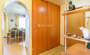 4-к квартира, вторичка, 72м2, 7/9 этаж