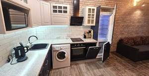 2-к квартира, вторичка, 61м2, 1/9 этаж