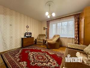 3-к квартира, вторичка, 64м2, 1/9 этаж