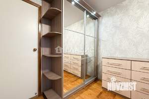 2-к квартира, вторичка, 53м2, 4/5 этаж